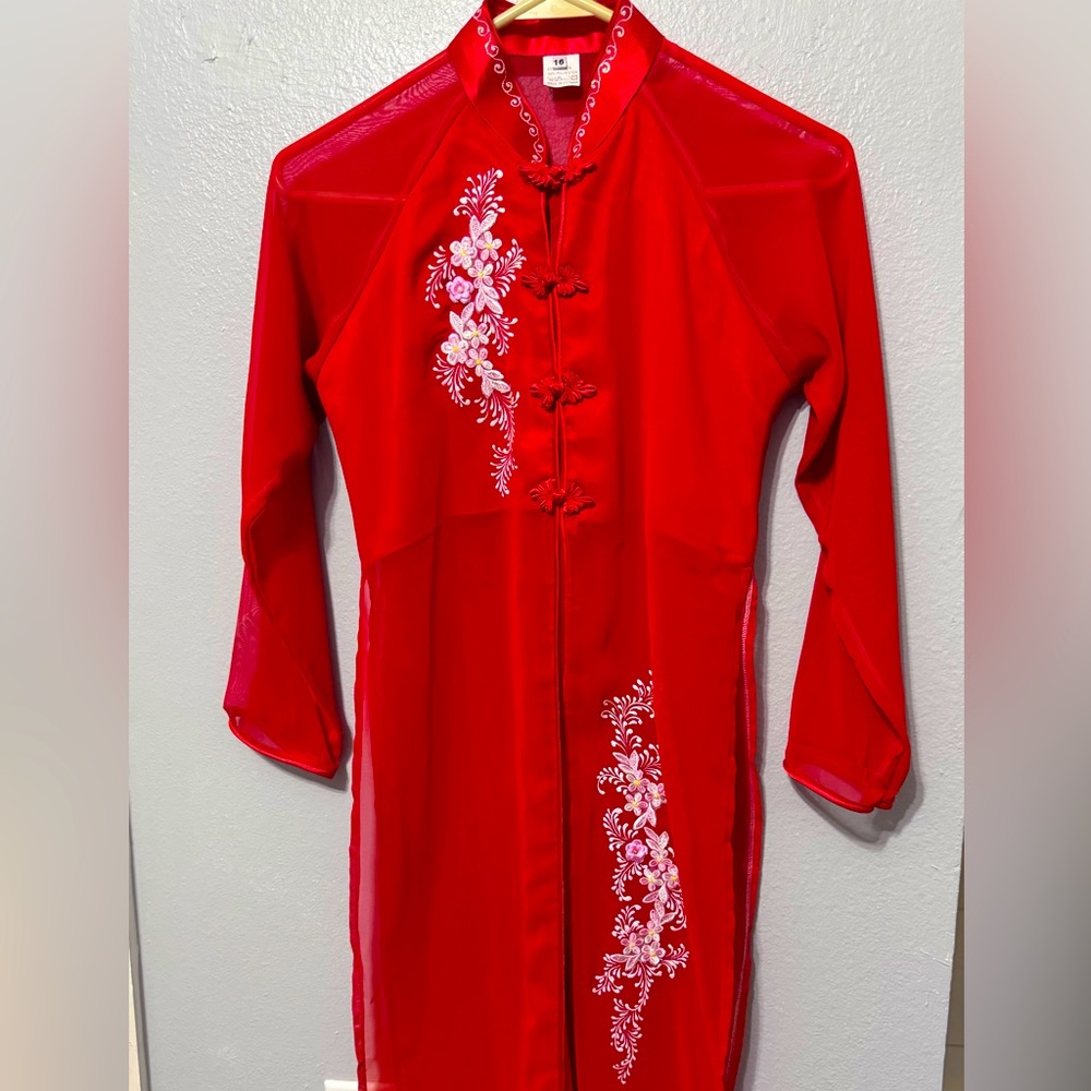 Girl’s Floral Red Vietnamese Ao Dai Set Size 16